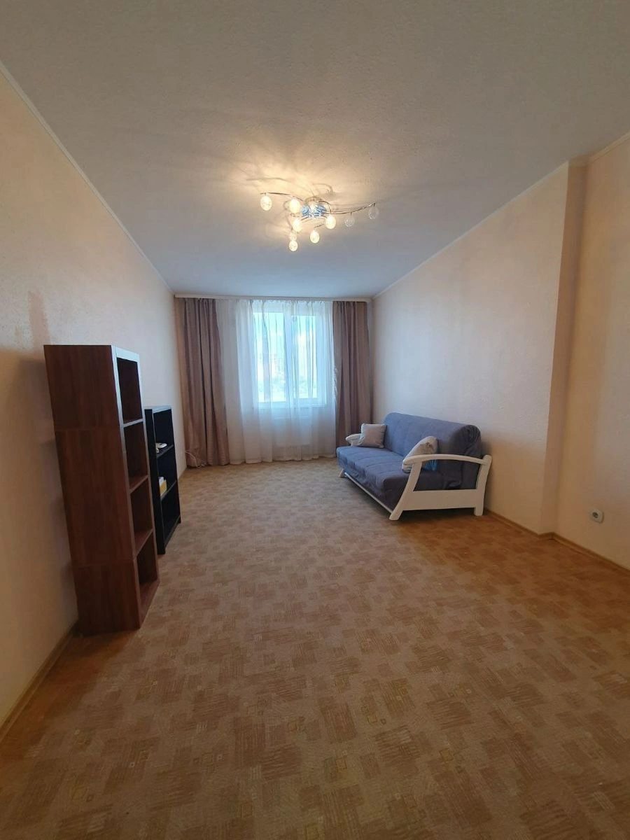 Apartment for rent 3 rooms, 120 m², 4th fl./22 floors. 22, Saperno-Slobidska 22, Kyiv. 