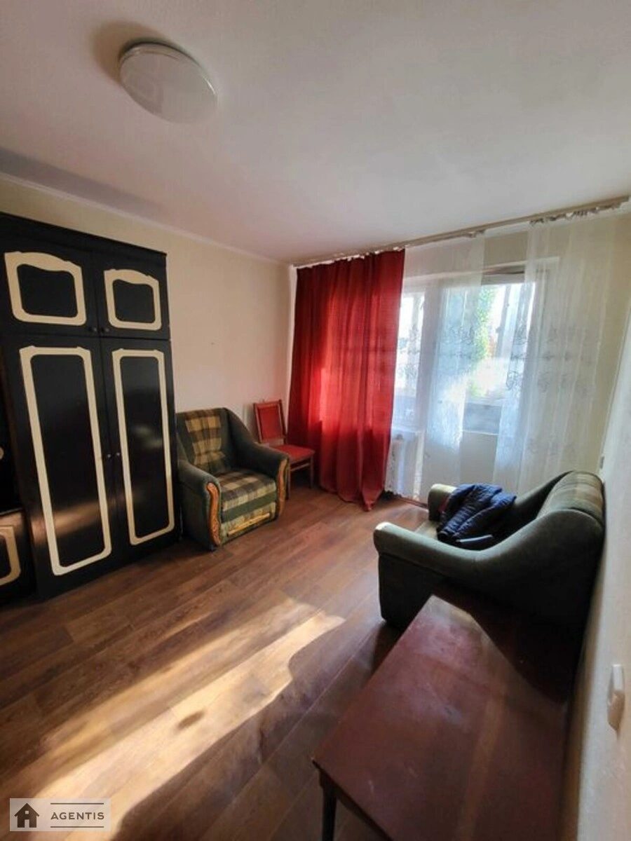 Apartment for rent 2 rooms, 49 m², 3rd fl./9 floors. 18, Lesia Kurbasa 18, Kyiv. 