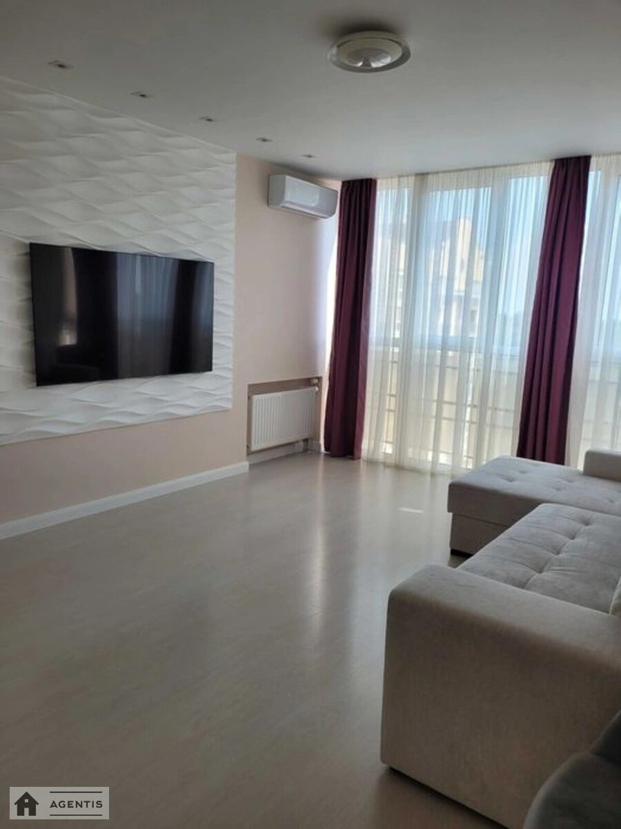 Apartment for rent 1 room, 50 m², 7th fl./10 floors. 11, Metrologichna 11, Kyiv. 