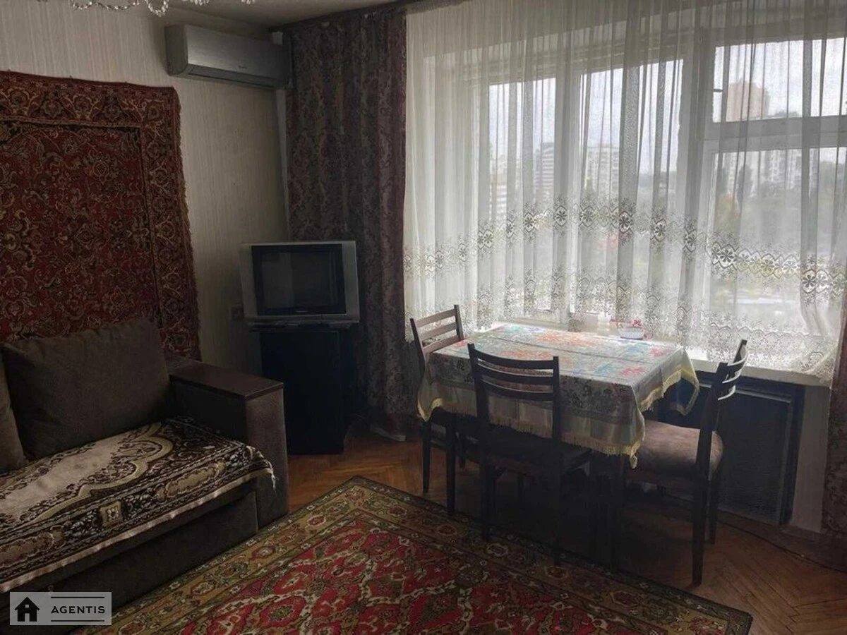 Apartment for rent 2 rooms, 50 m², 8th fl./9 floors. Bogdanivska, Kyiv. 