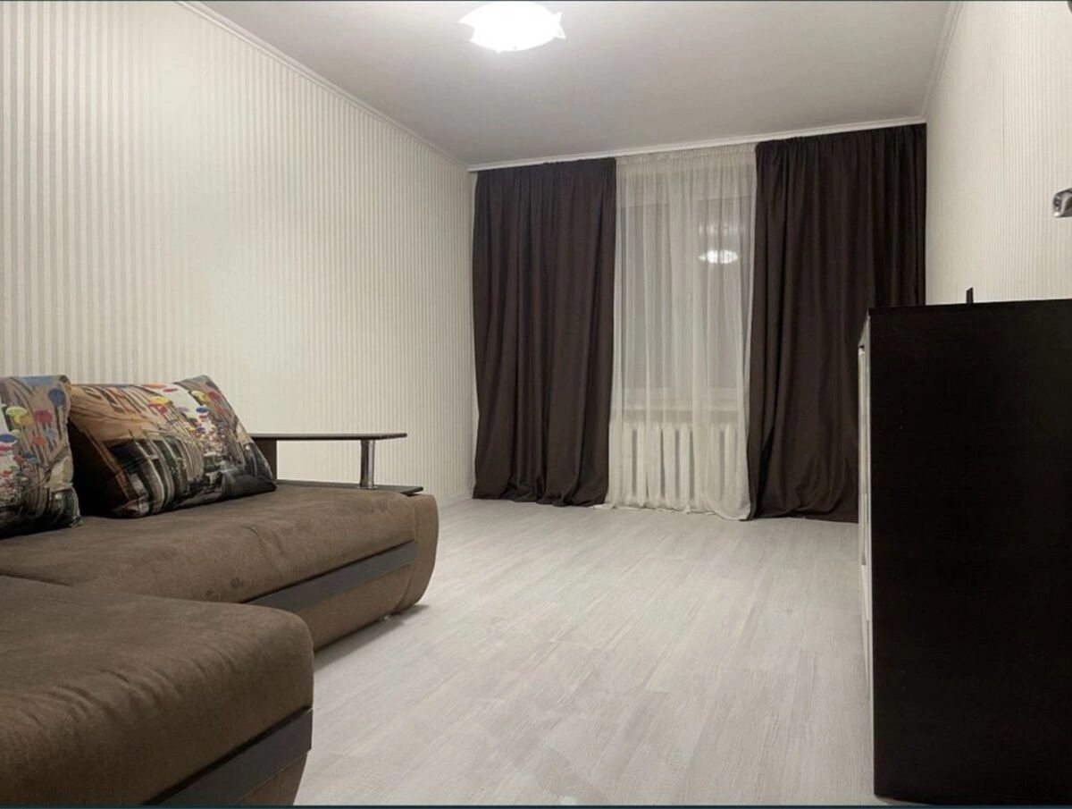 Сдам квартиру 1 комната, 36 m², 1 эт./16 этажей. Андрія Малишка вул., Киев. 