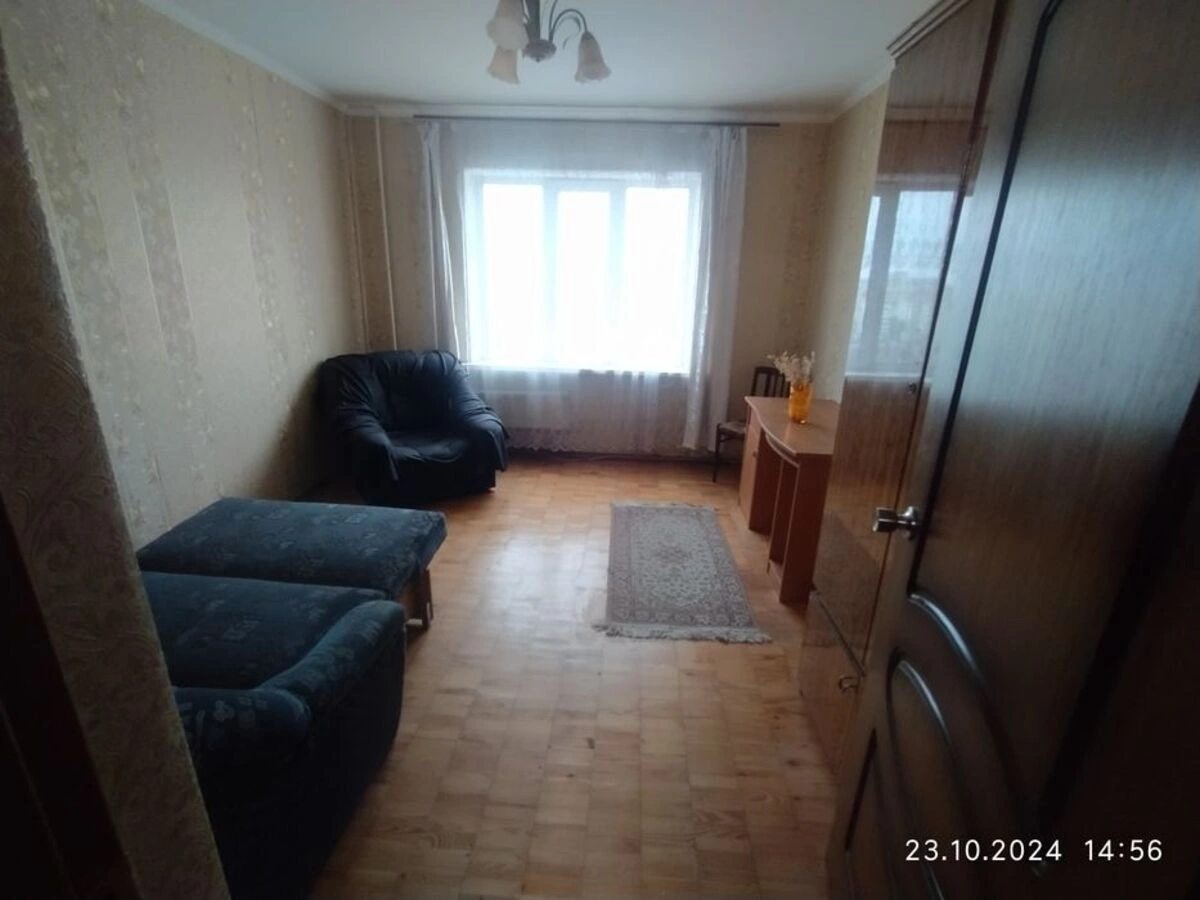 Apartment for rent 3 rooms, 79 m², 10th fl./16 floors. Onore de Balzaka vul., Kyiv. 