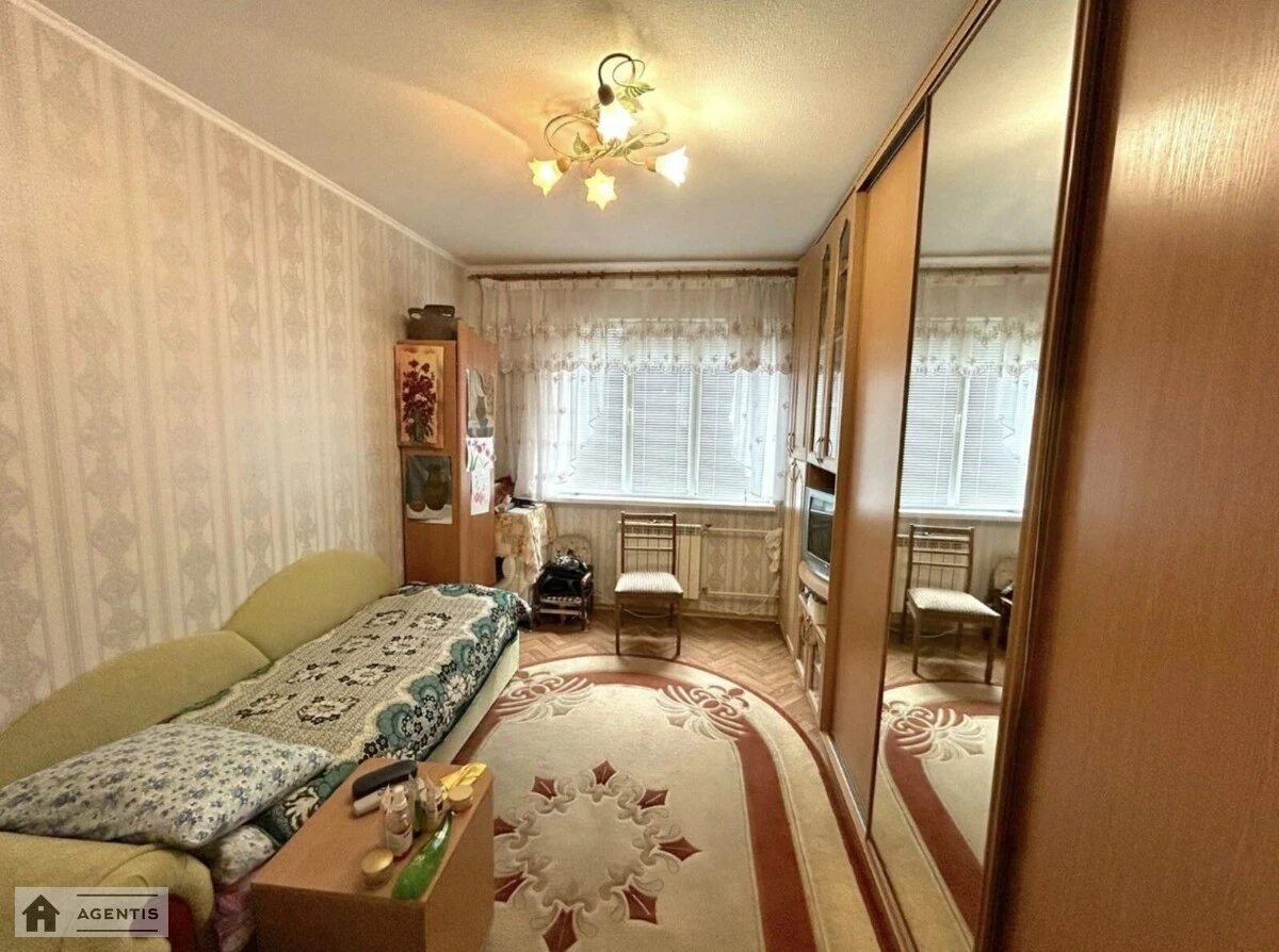 Apartment for rent 1 room, 75 m², 1st fl./16 floors. 154, Kharkivske 154, Kyiv. 