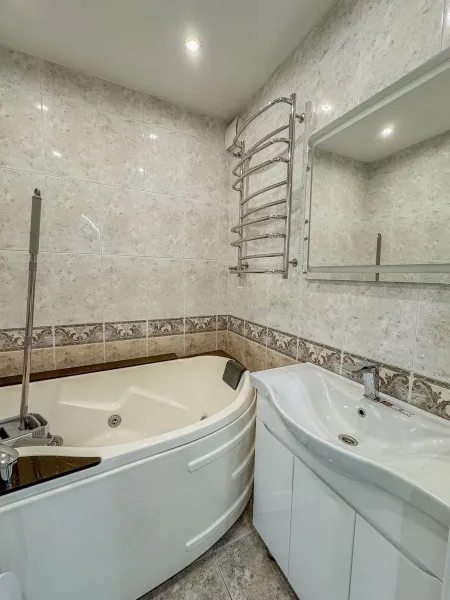 Сдам квартиру 2 комнаты, 65 m², 2 эт./25 этажей. 31, Анни Ахматової вул., Киев. 