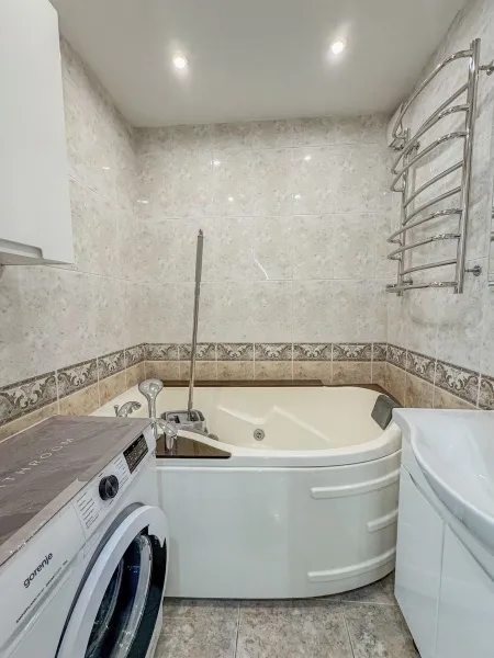 Сдам квартиру 2 комнаты, 65 m², 2 эт./25 этажей. 31, Анни Ахматової вул., Киев. 