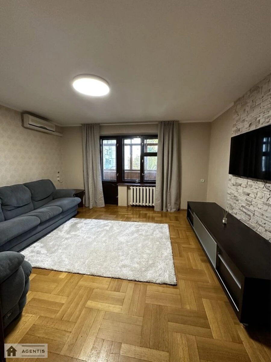 Apartment for rent 4 rooms, 81 m², 3rd fl./9 floors. 27, Heroyiv polku Azov vul., Kyiv. 