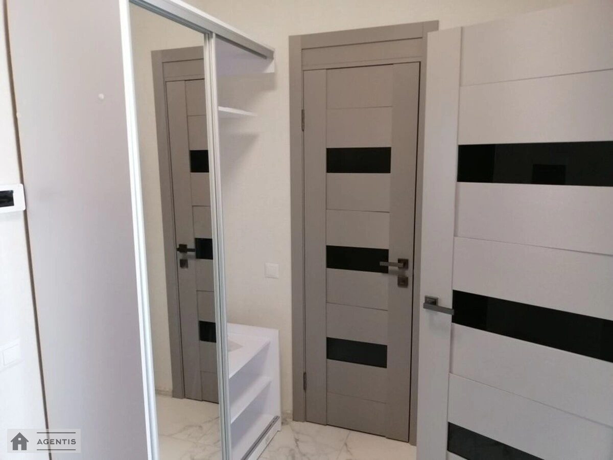 Здам квартиру 1 кімната, 45 m², 13 пов./24 поверхи. Зарічна, Київ. 