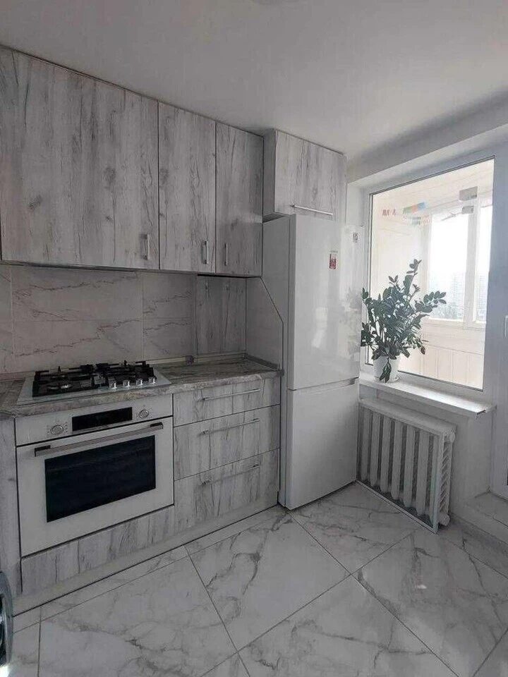 Здам квартиру 1 кімната, 35 m², 9 пов./16 поверхів. 5, Леся Курбаса 5, Київ. 