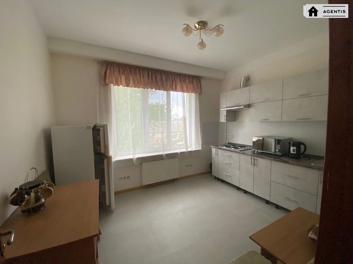 Здам квартиру 1 кімната, 43 m², 4 пов./9 поверхів. 6, Лісківська 6, Київ. 