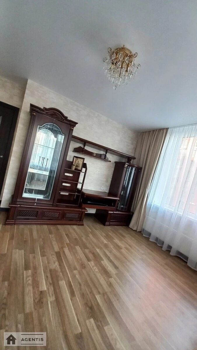 Здам квартиру 2 кімнати, 68 m², 2 пов./25 поверхів. Правди, Київ. 