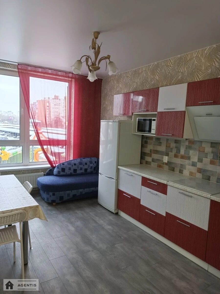 Apartment for rent 1 room, 36 m², 2nd fl./26 floors. 128, Kamyanska , Kyiv. 