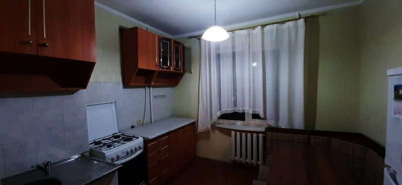 Apartment for rent. 1 room, 34 m², 5th floor/9 floors. Akademka Koroleva, Odesa. 