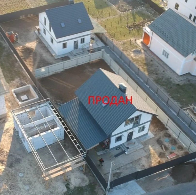 House for sale 4 rooms, 114 m², 2 floors. Knyazhychi. 