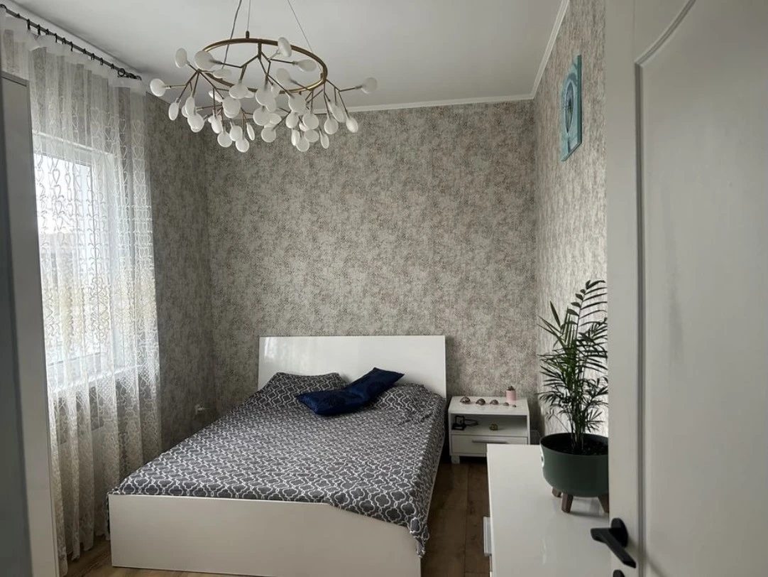 House for sale. 3 rooms, 96 m², 2 floors. Boryspil. 