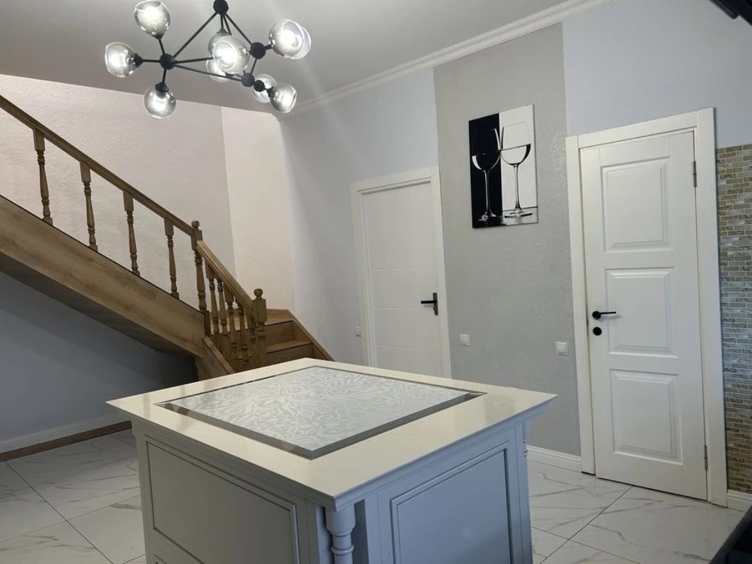 Продажа дома. 3 rooms, 96 m², 2 floors. Борисполь. 