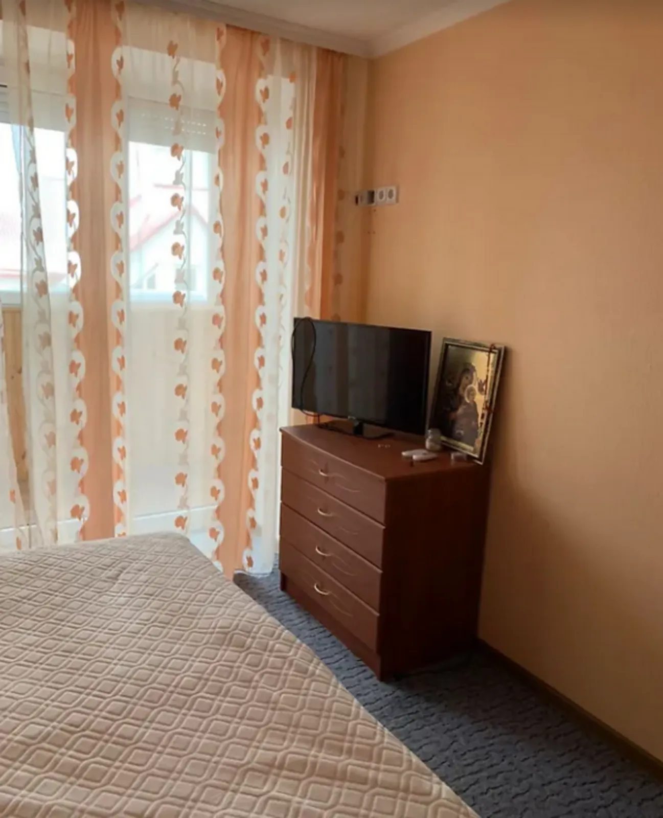 Apartments for sale. 3 rooms, 85 m², 5th floor/5 floors. Velykaya Berezovytsa. 