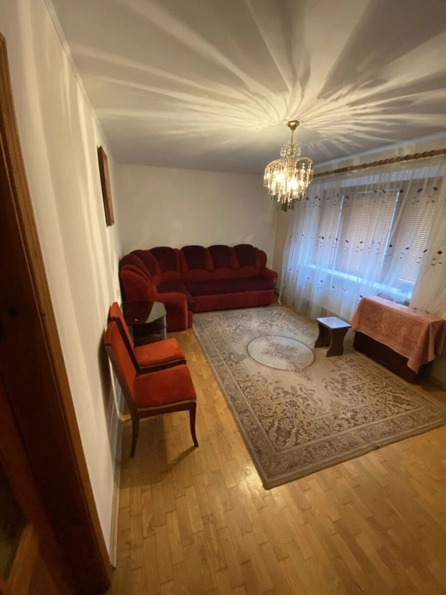 Продаж квартири. 2 rooms, 46 m², 1st floor/5 floors. Лозовецька вул., Тернопіль. 