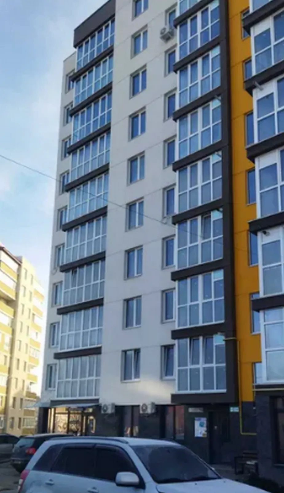 Apartments for sale 3 rooms, 96 m², 10th fl./10 floors. Дружба, Ternopil. 