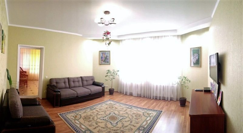 Продаж будинку. 6 rooms, 600 m², 4 floors. 38, Кринична 38, Київ. 