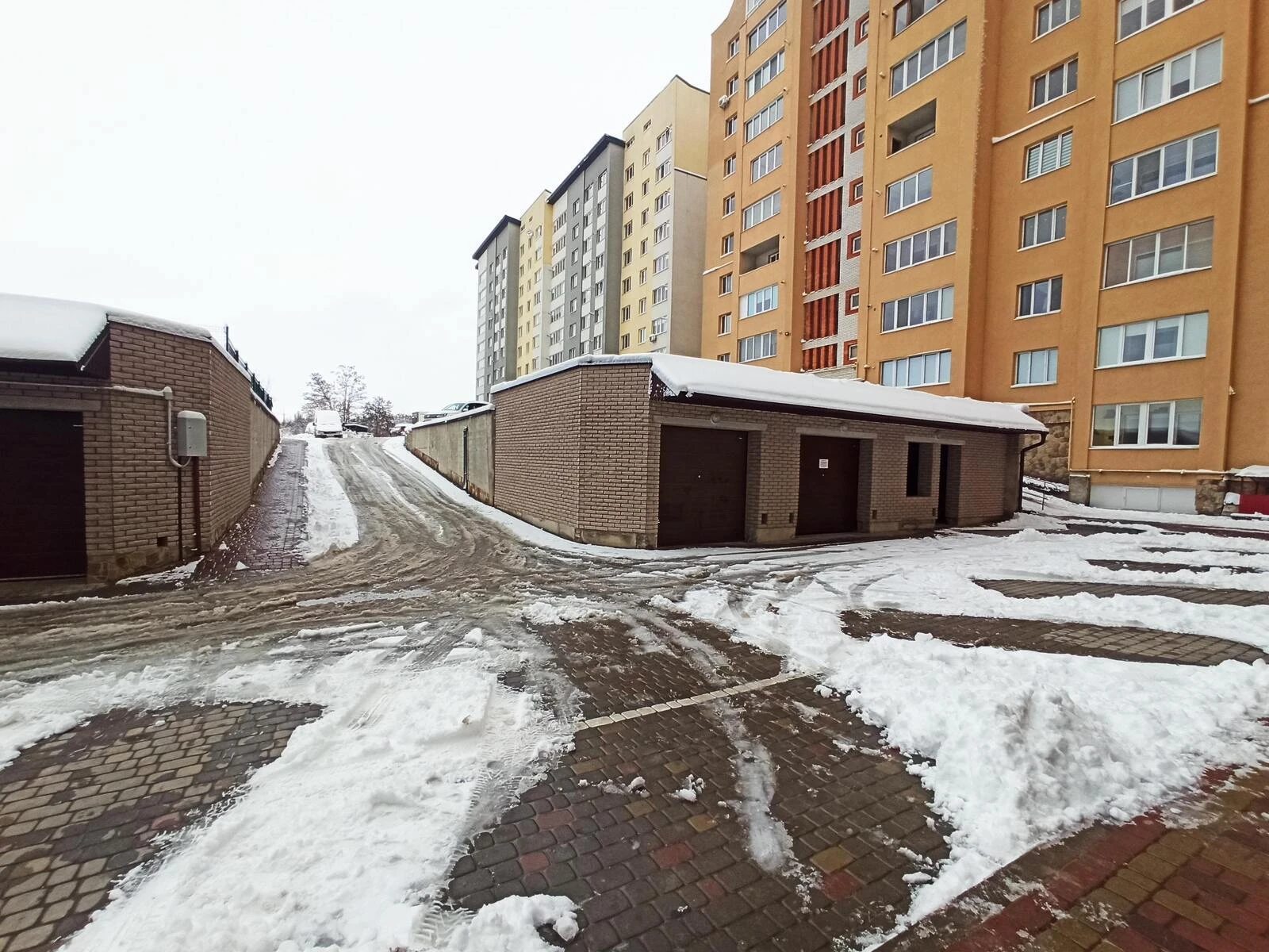Продаж квартири. 3 rooms, 913 m², 4th floor/10 floors. Северный, Тернопіль. 