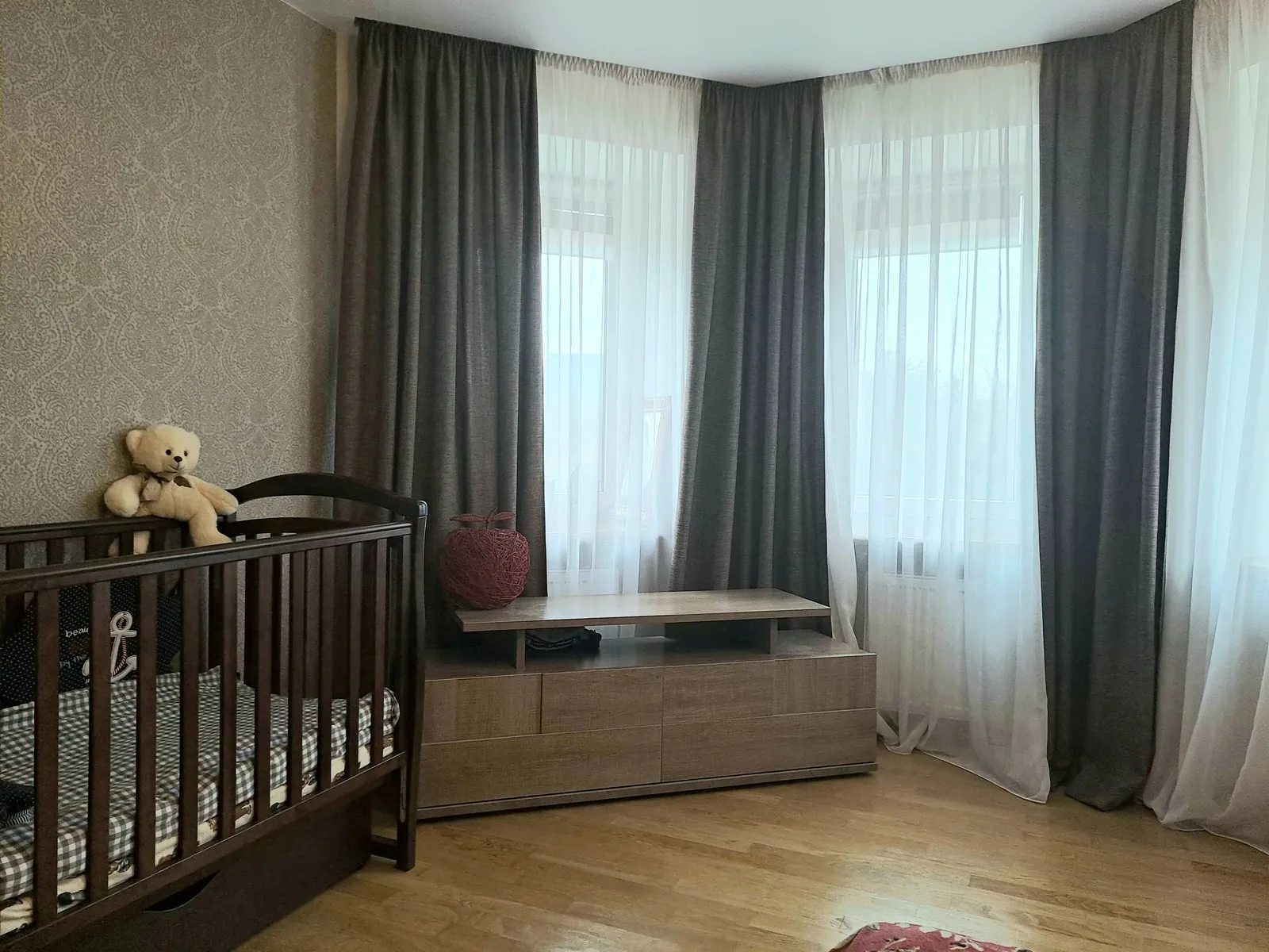 Продаж квартири 3 кімнати, 91 m², 4 пов./5 поверхів. 16, Вербицького М. вул., Тернопіль. 