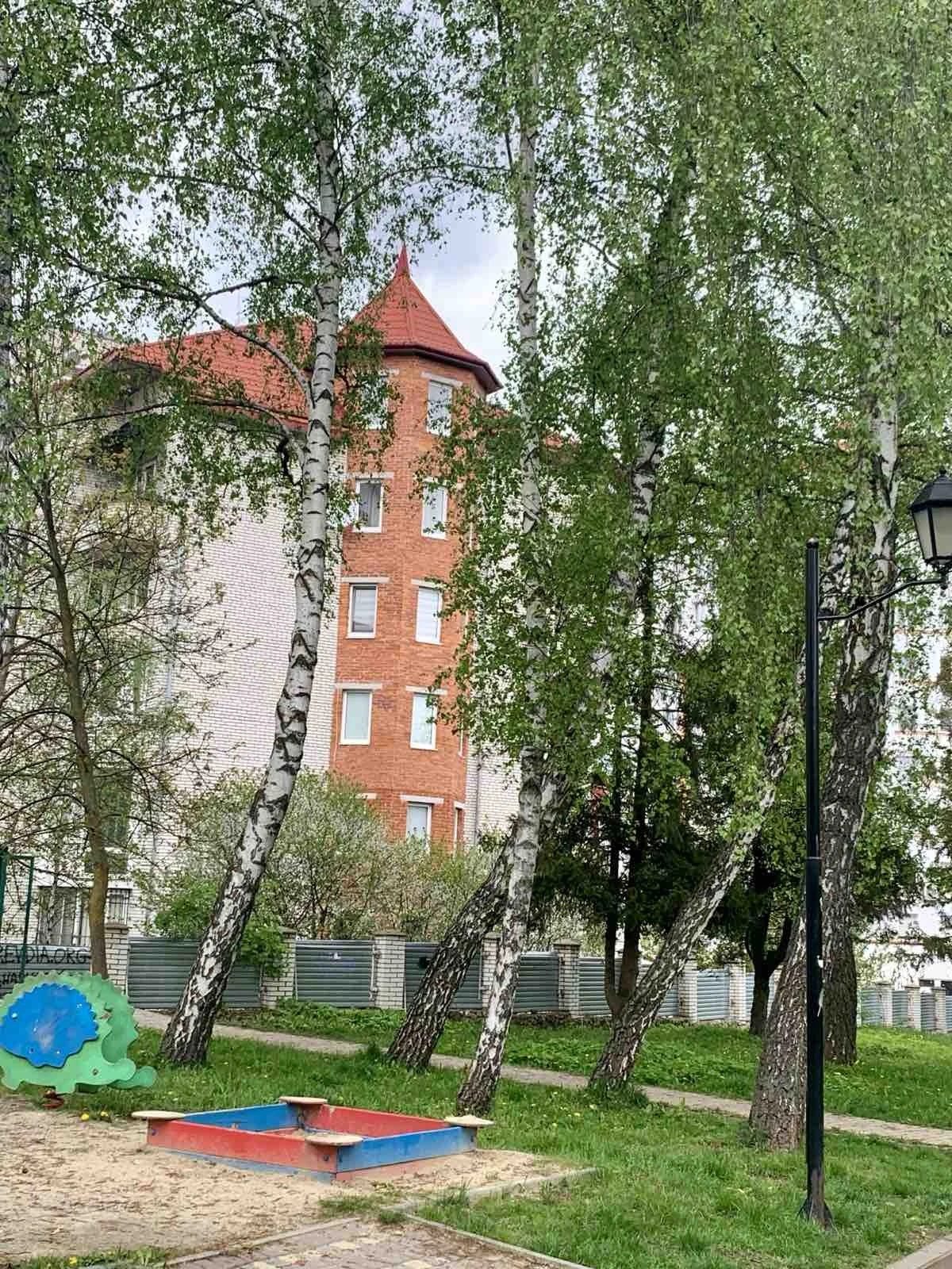 Продаж квартири 3 кімнати, 91 m², 4 пов./5 поверхів. 16, Вербицького М. вул., Тернопіль. 