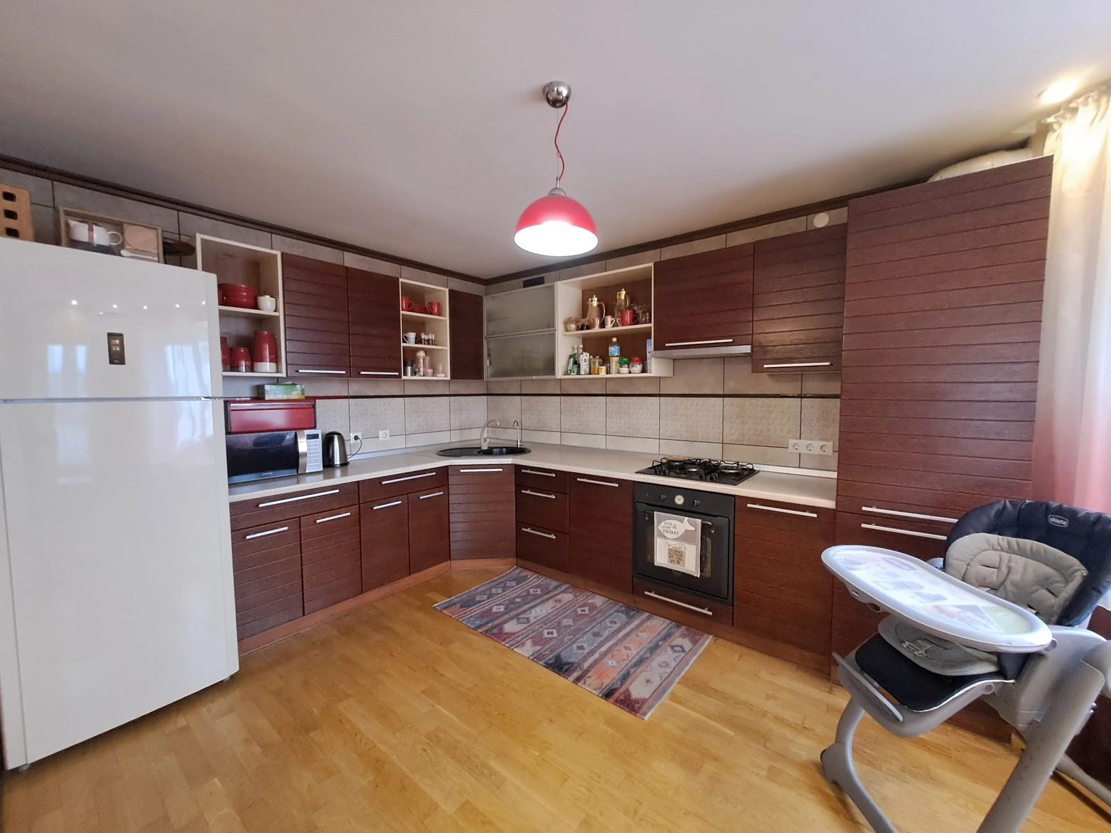 Продаж квартири 3 кімнати, 91 m², 4 пов./5 поверхів. 16, Вербицького М. вул., Тернопіль. 