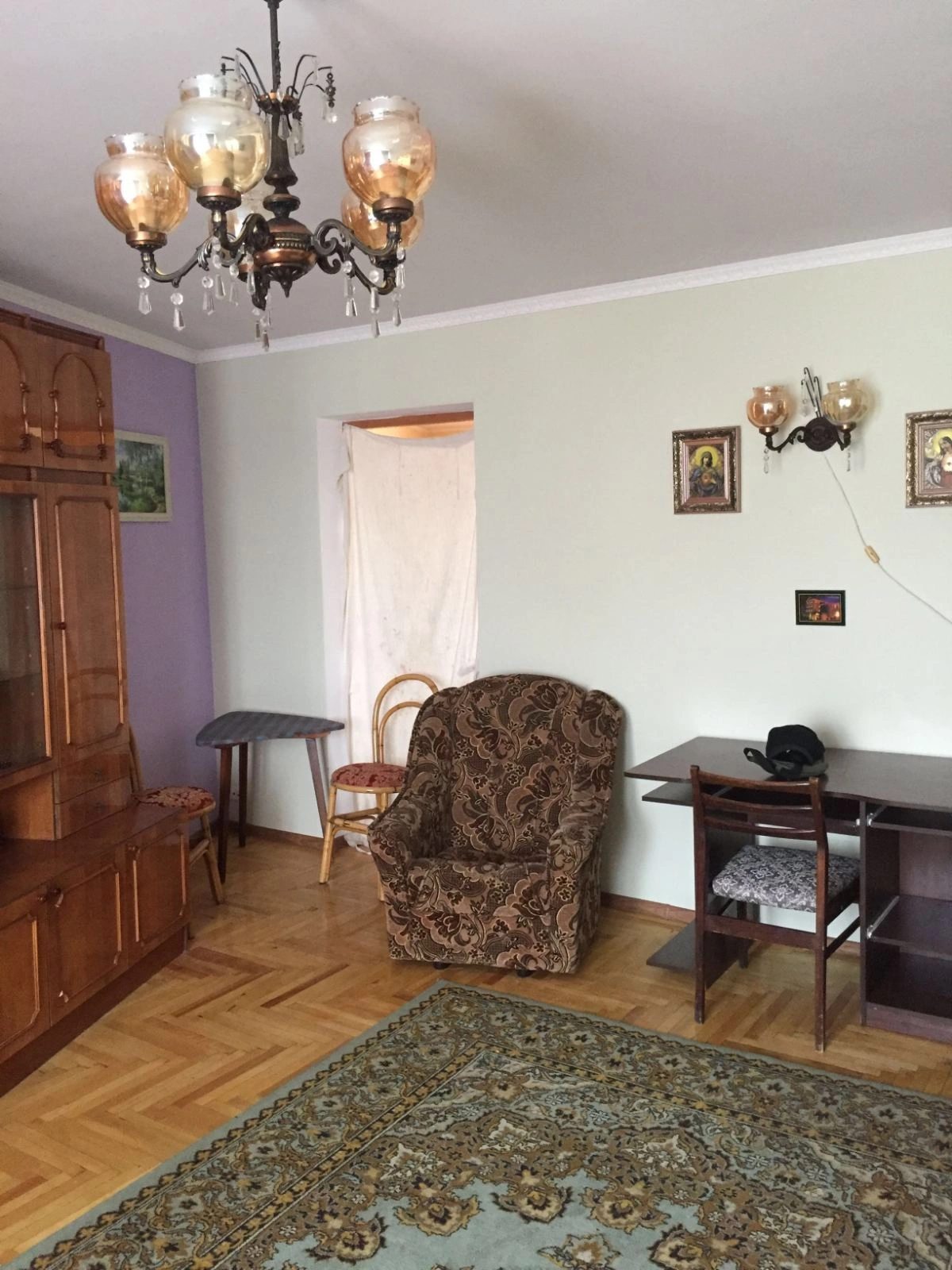 Продаж квартири 4 кімнати, 80 m², 5 пов./5 поверхів. Центр, Тернопіль. 