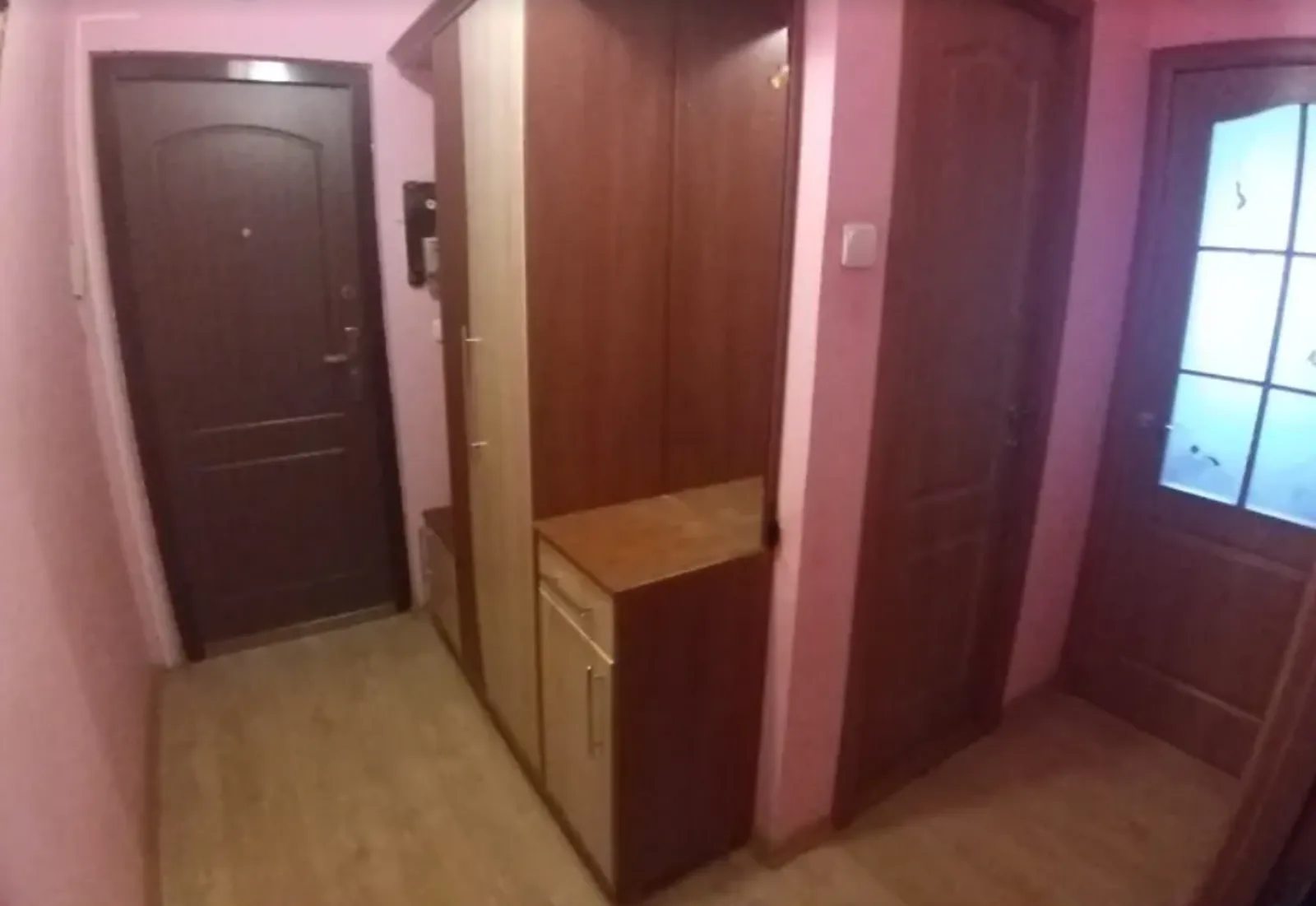 Apartments for sale. 3 rooms, 49 m², 4th floor/5 floors. Vostochnyy, Ternopil. 
