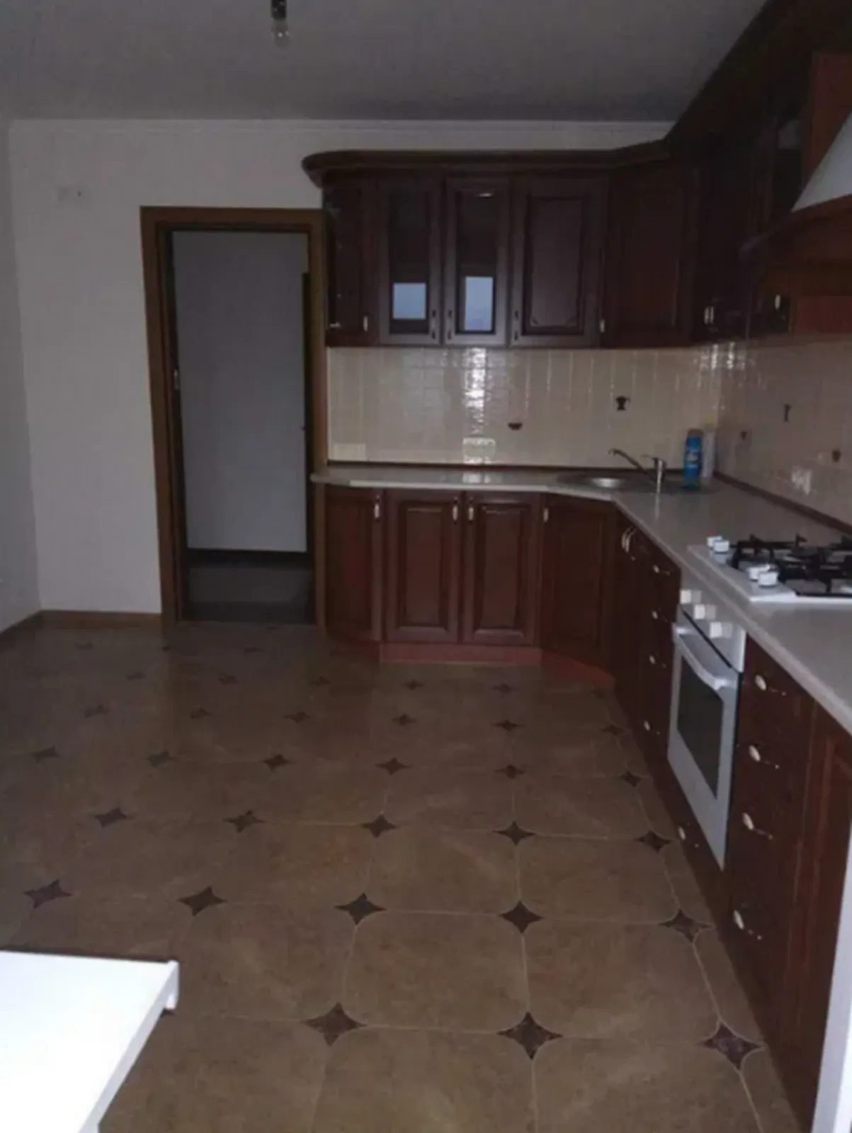 Продаж квартири. 3 rooms, 92 m², 5th floor/7 floors. Центр, Тернопіль. 