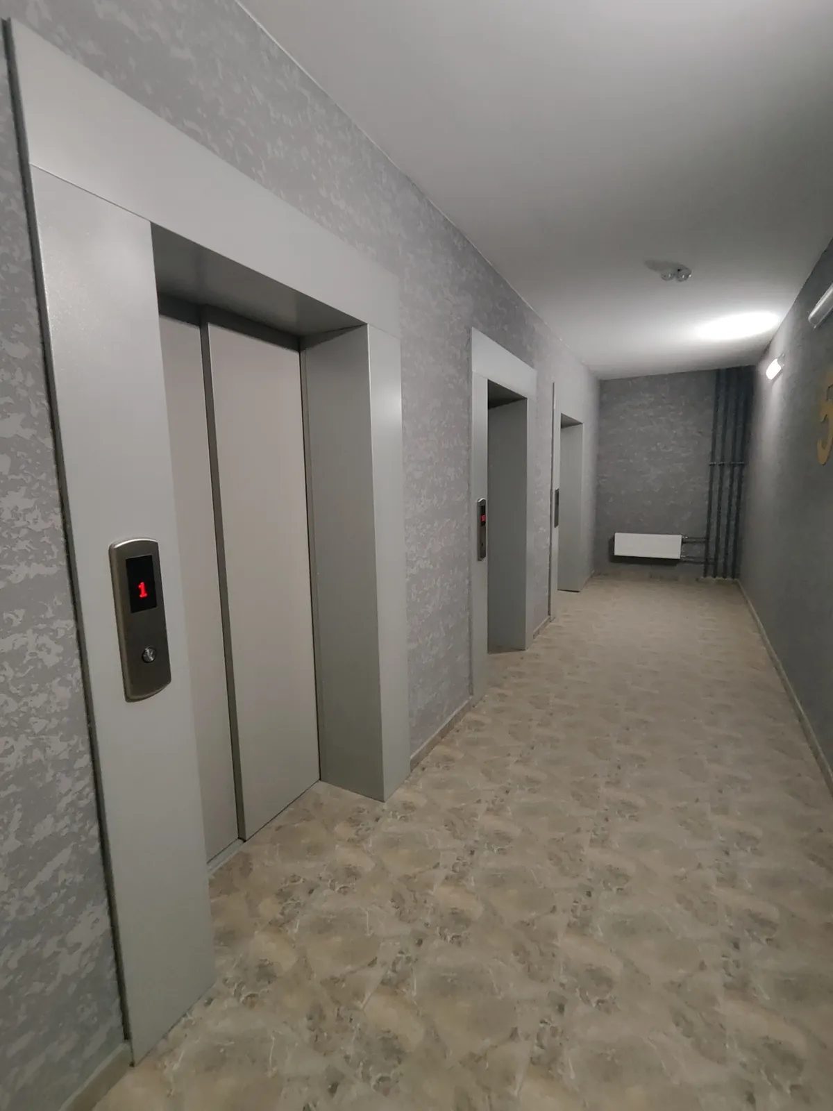 Продаж квартири. 2 rooms, 45 m², 5th floor/26 floors. 10, Кадетський Гай 10, Київ. 