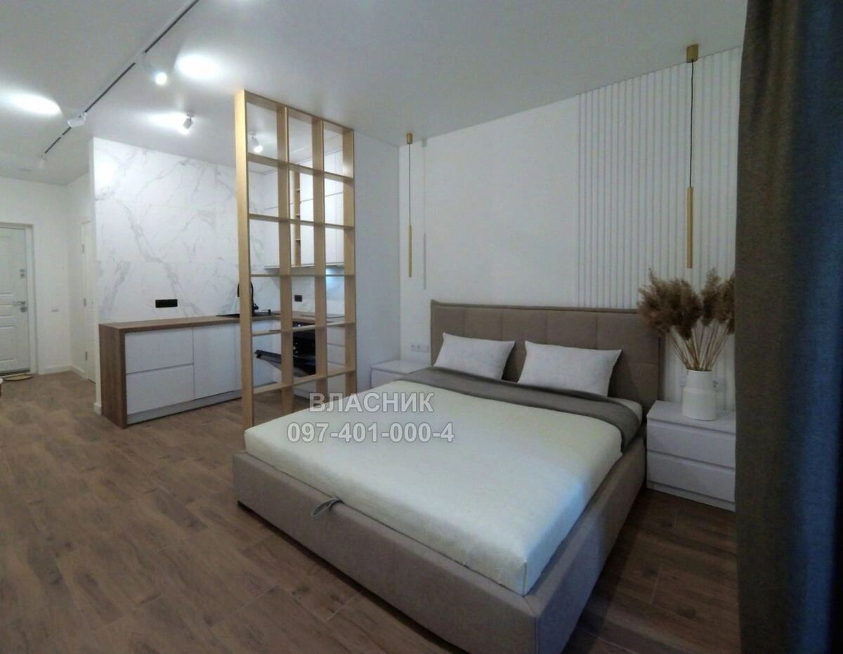 Apartments for sale. 1 room, 32 m², 10th floor/24 floors. 27, Radchenko , Kyiv. 