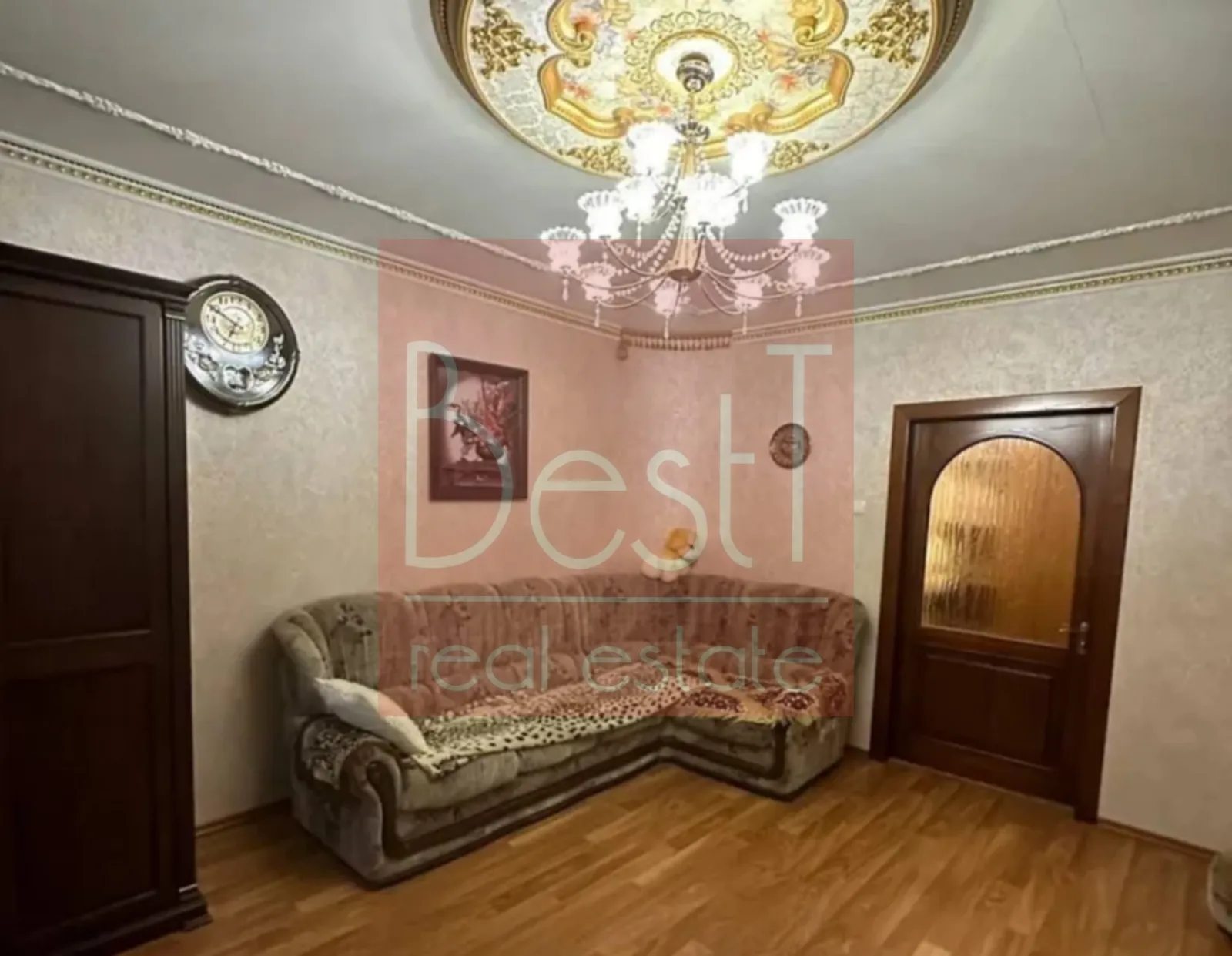 Apartments for sale. 2 rooms, 70 m², 3rd floor/11 floors. 24, Koroleva Akademyka , Odesa. 
