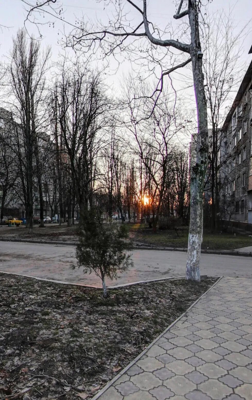 Apartments for sale. 3 rooms, 63 m², 8th floor/9 floors. 17, Nebesnoy Sotny prospekt Marshala Zhukova, Odesa. 
