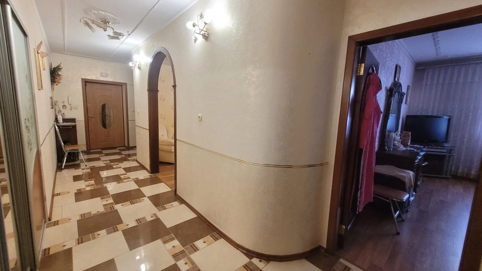 Apartments for sale 3 rooms, 112 m², 3rd fl./11 floors. 24, Koroleva Akademyka , Odesa. 