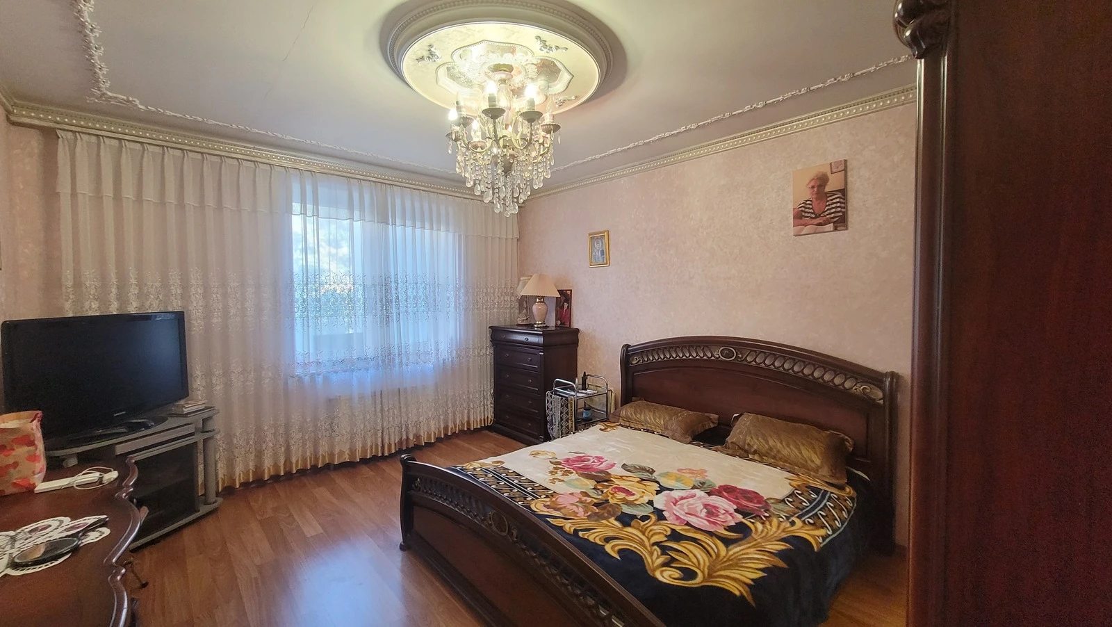 Apartments for sale 3 rooms, 112 m², 3rd fl./11 floors. 24, Koroleva Akademyka , Odesa. 