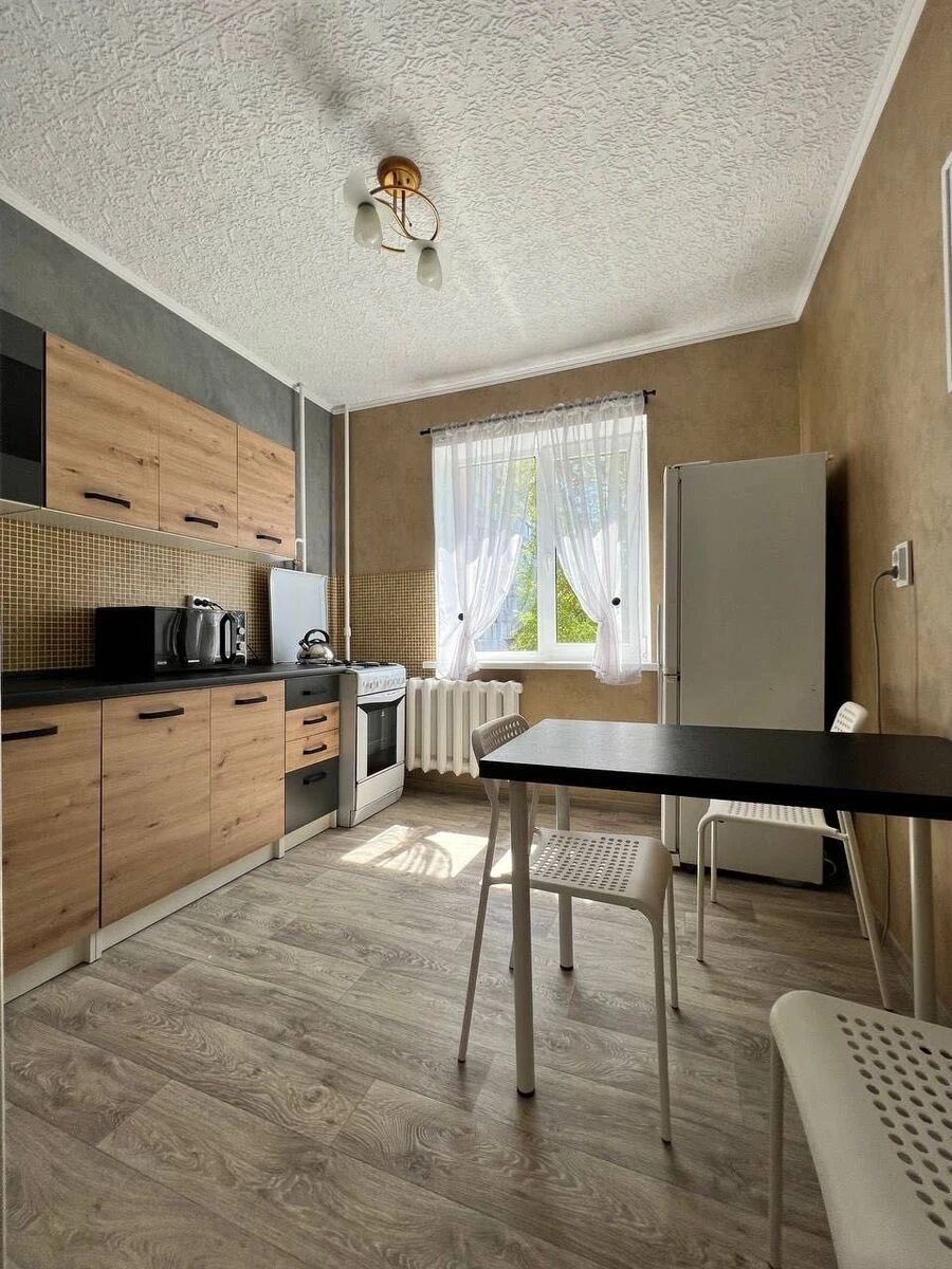 Apartment for rent. 2 rooms, 50 m², 2nd floor/9 floors. 6, Akademyka Koroleva prosp., Kyiv. 