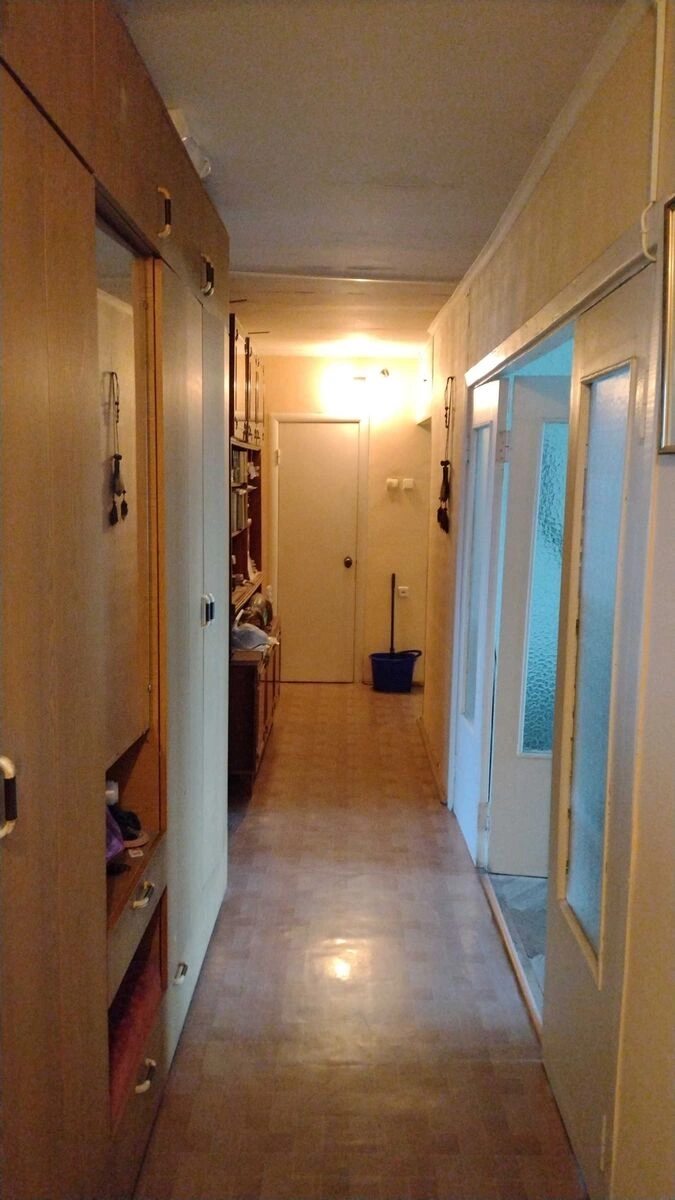 Продаж квартири. 1 room, 82 m², 8th floor/9 floors. 30, Академика Глушкова просп., Київ. 