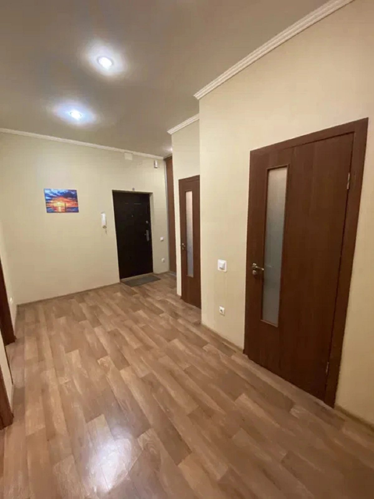 Apartments for sale. 2 rooms, 72 m², 1st floor/10 floors. 3, Nebesnoy Sotny prospekt Marshala Zhukova, Odesa. 