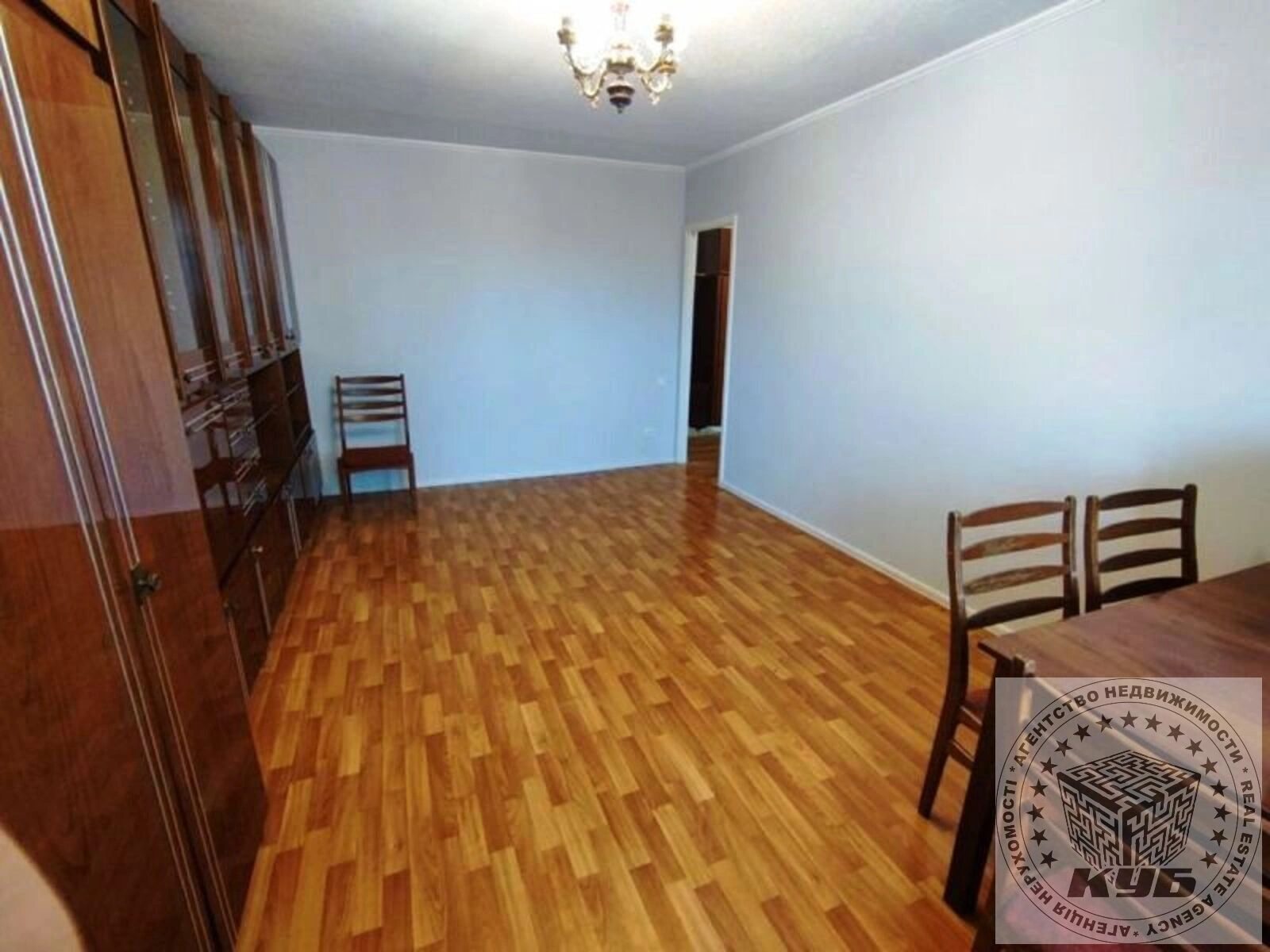 Продаж квартири 3 кімнати, 70 m², 10 пов./10 поверхів. 28, Стуса Василя 28, Київ. 