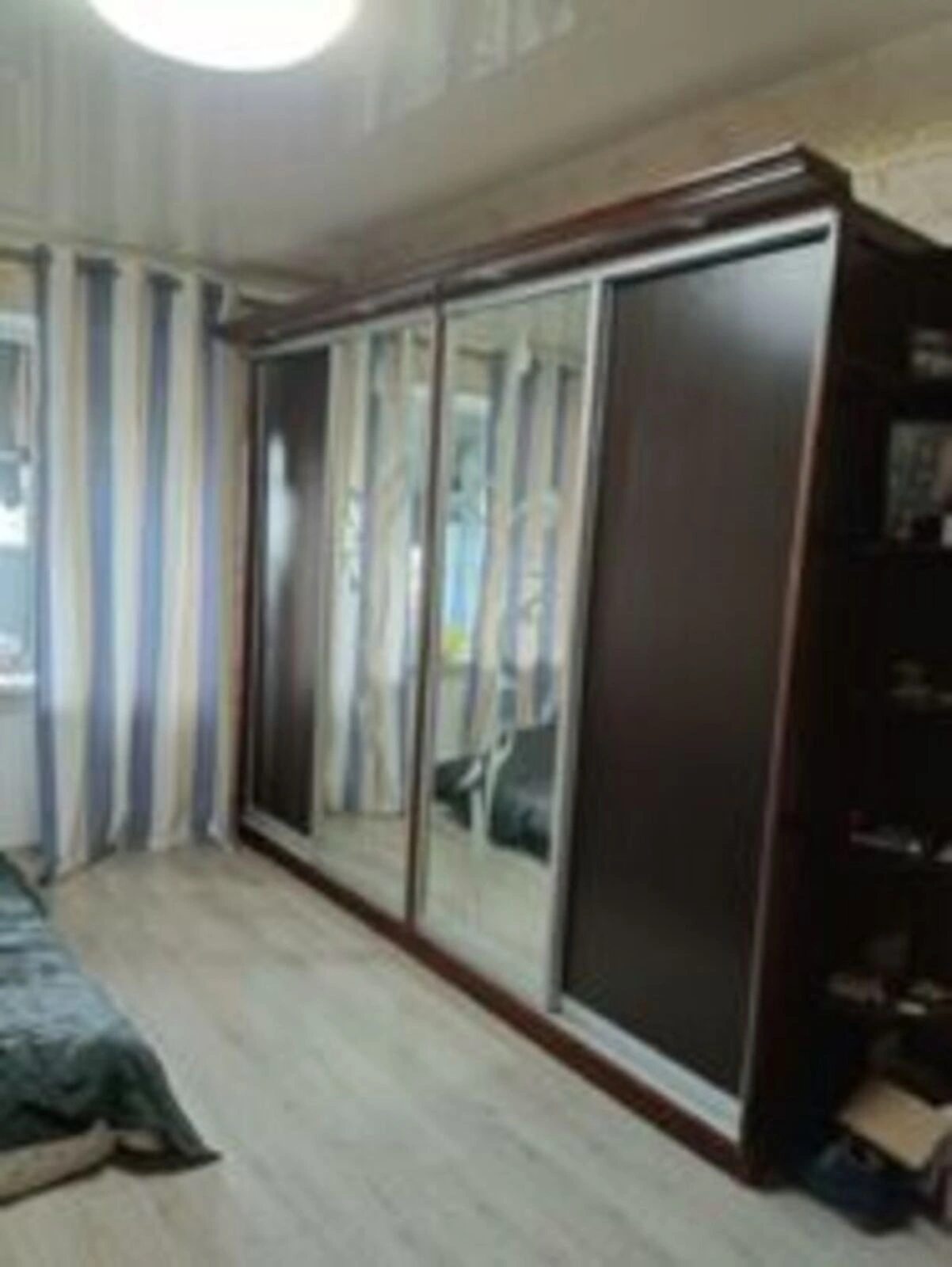 Apartments for sale. 2 rooms, 52 m², 5th floor/5 floors. 26, Odeska , Kryukivshchyna. 