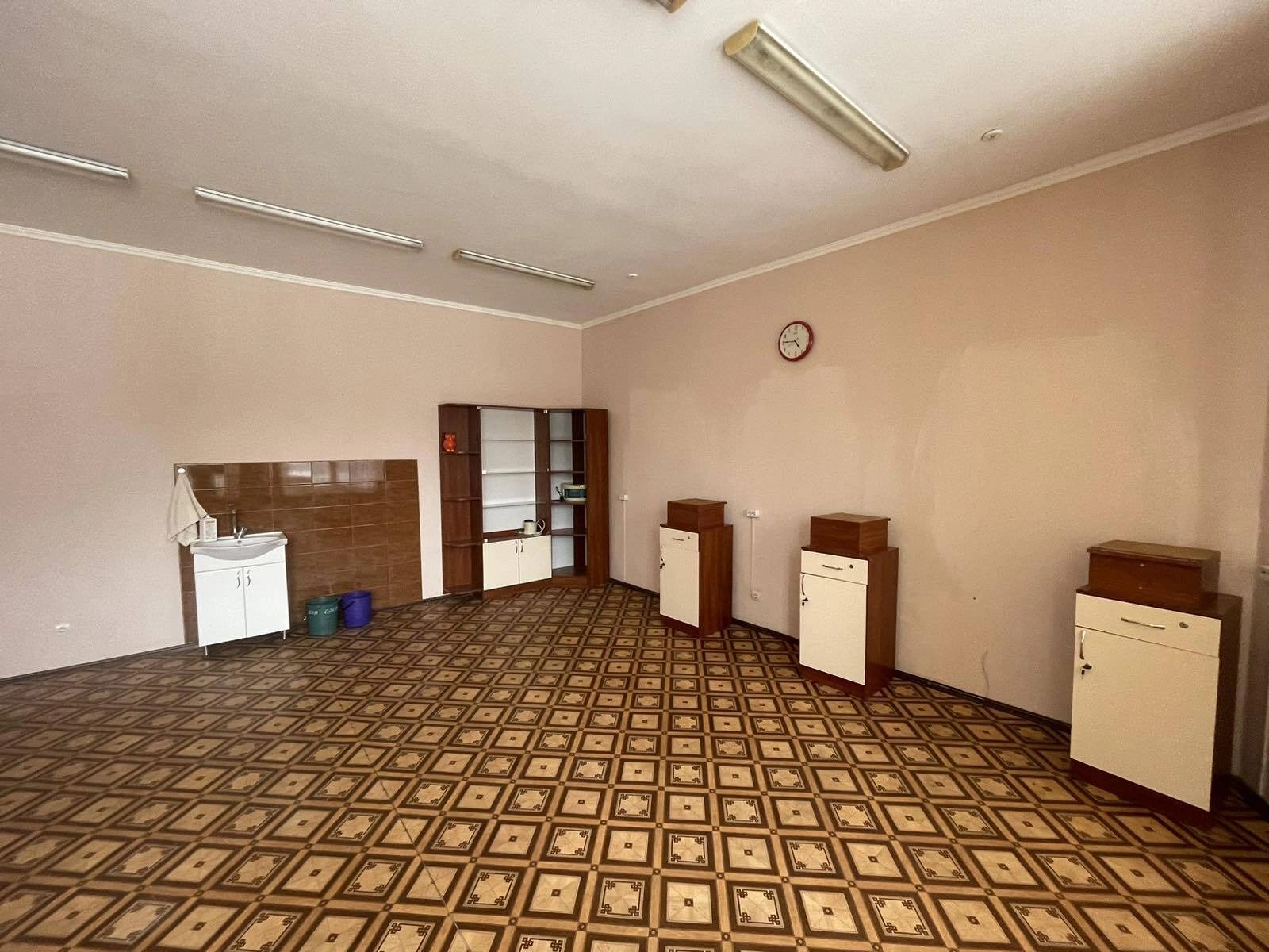 Real estate for sale for commercial purposes. 795 m², 1st floor/4 floors. 7, Kurbasa L. vul., Ternopil. 