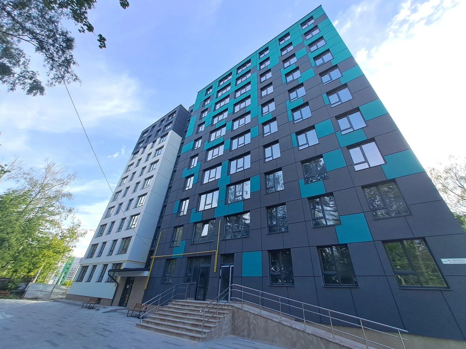 Продаж квартири. 1 room, 45 m², 1st floor/9 floors. Оболоня, Тернопіль. 
