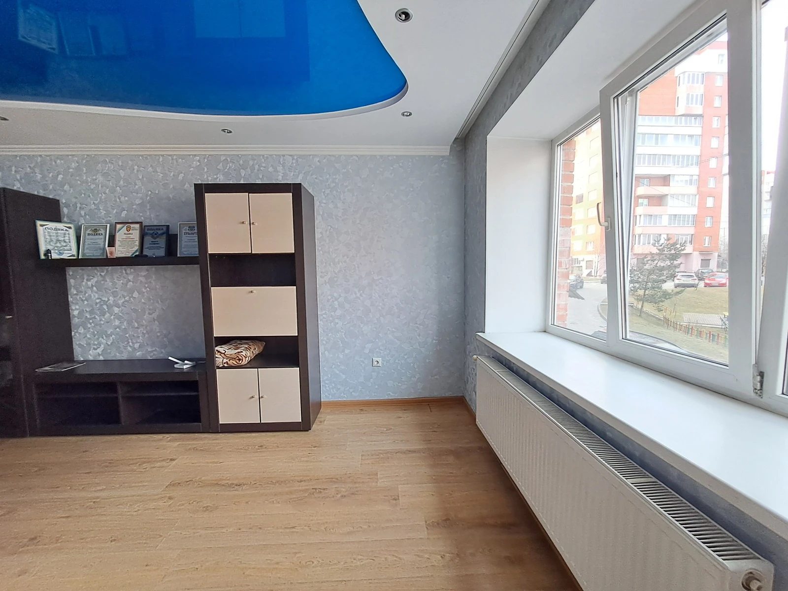 Продаж квартири. 2 rooms, 65 m², 1st floor/10 floors. Дружба, Тернопіль. 