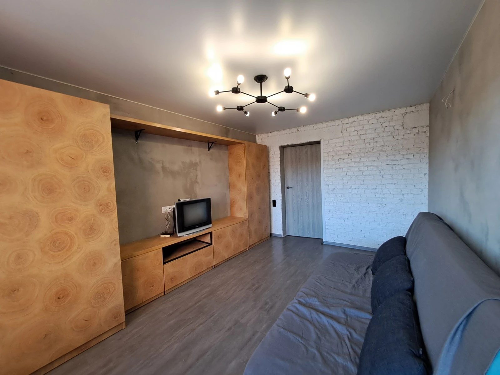 Apartments for sale. 2 rooms, 45 m², 4th floor/9 floors. 5, Verbytskoho M. vul., Ternopil. 