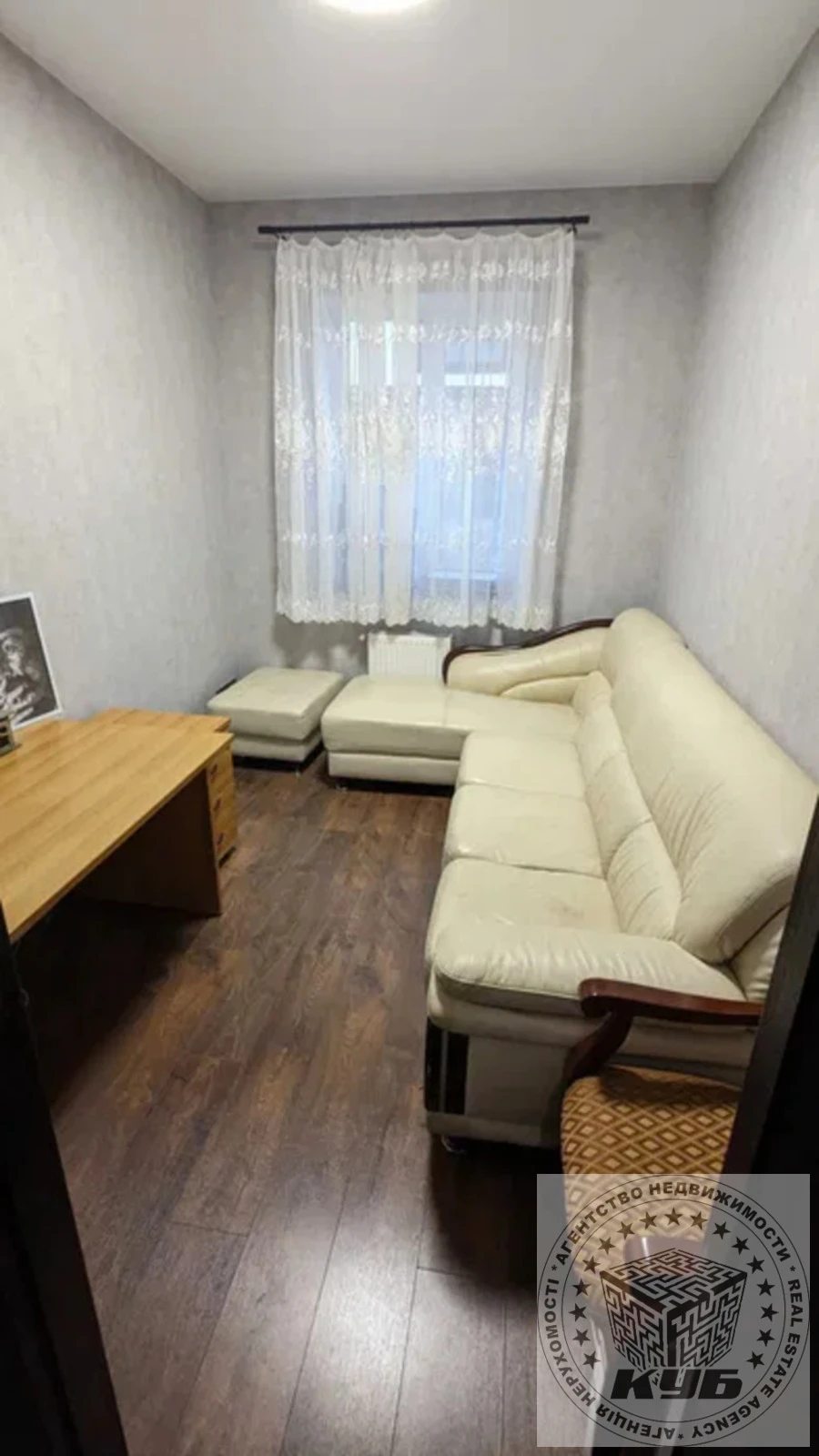 Apartments for sale 2 rooms, 87 m², 1st fl./5 floors. 7, Prydorozhna , Zazyme. 