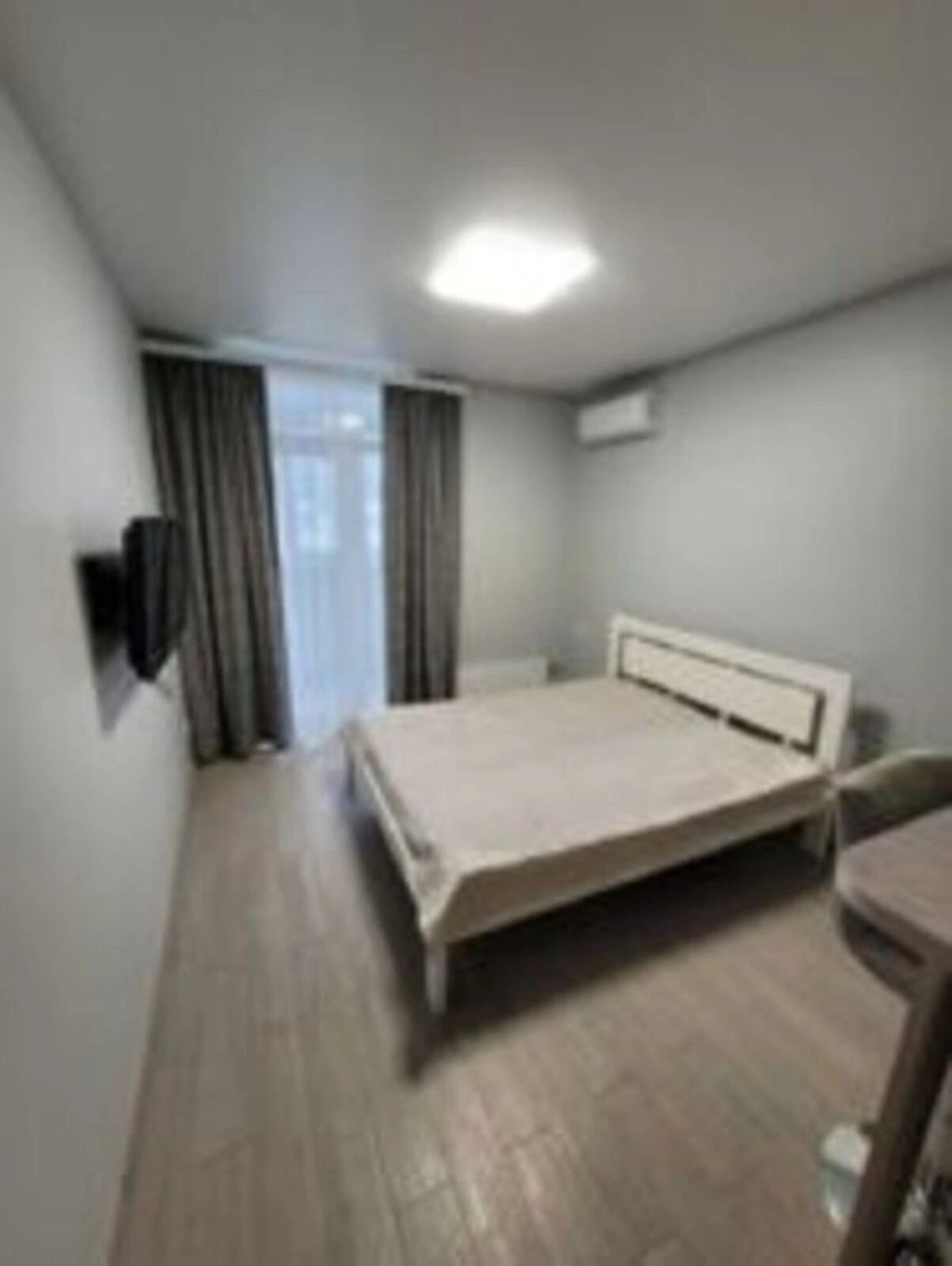 Apartment for rent. 1 room, 32 m², 15 floor/17 floors. 24, Pershotravneva , Vyshneve. 