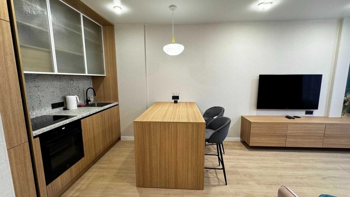 Apartment for rent. 1 room, 37 m², 4th floor/8 floors. 4, Teremkivska 4, Kyiv. 