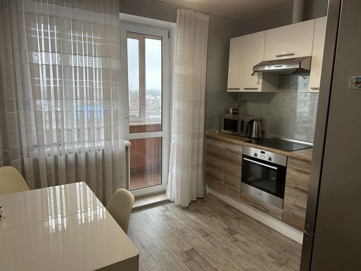 Apartments for sale. 1 room, 36 m², 5th floor/9 floors. 27, Svyatoshynska , Vyshneve. 
