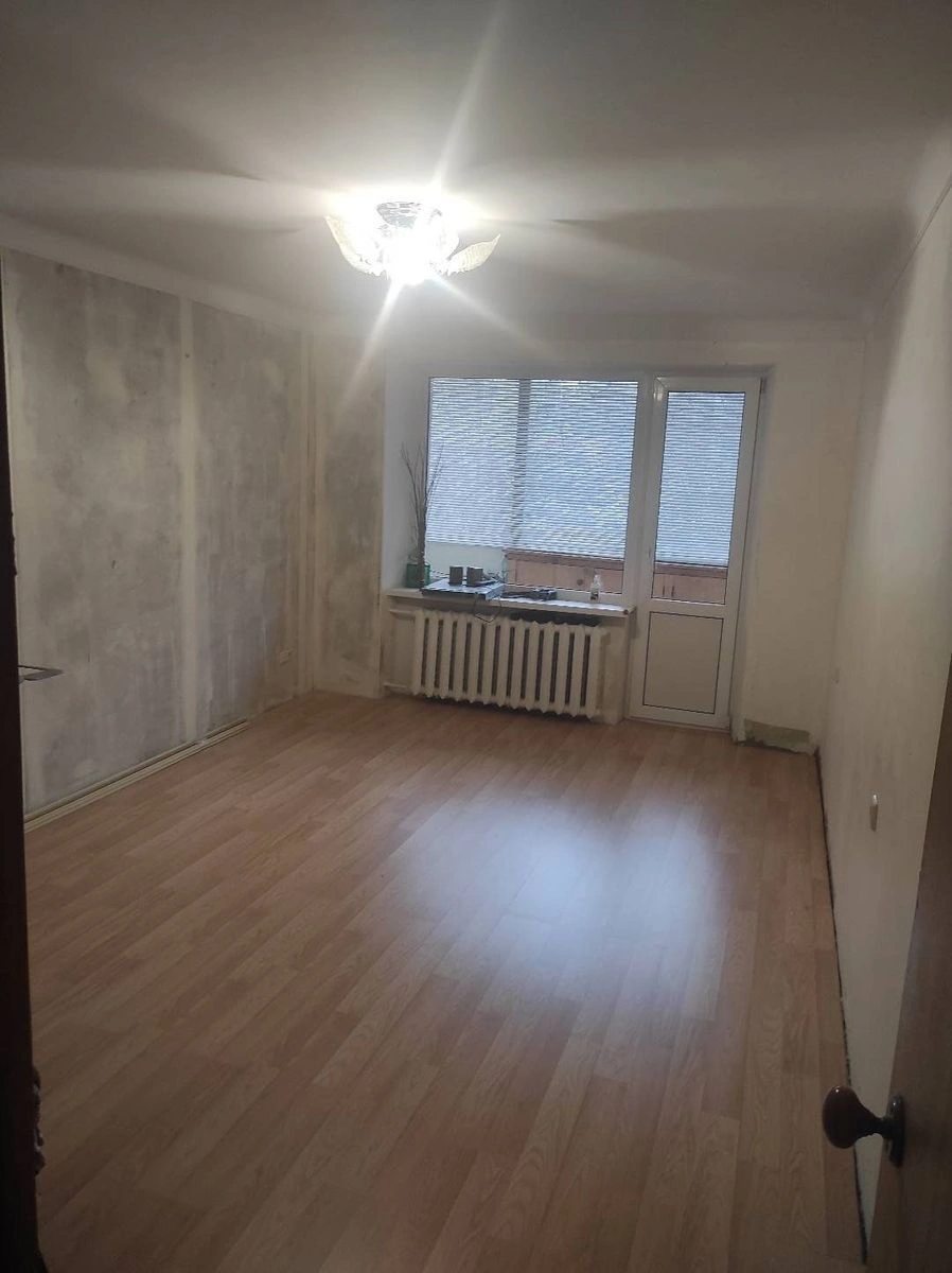 Apartments for sale. 2 rooms, 51 m², 1st floor/12 floors. 108, Golosiyivskiy 108, Kyiv. 
